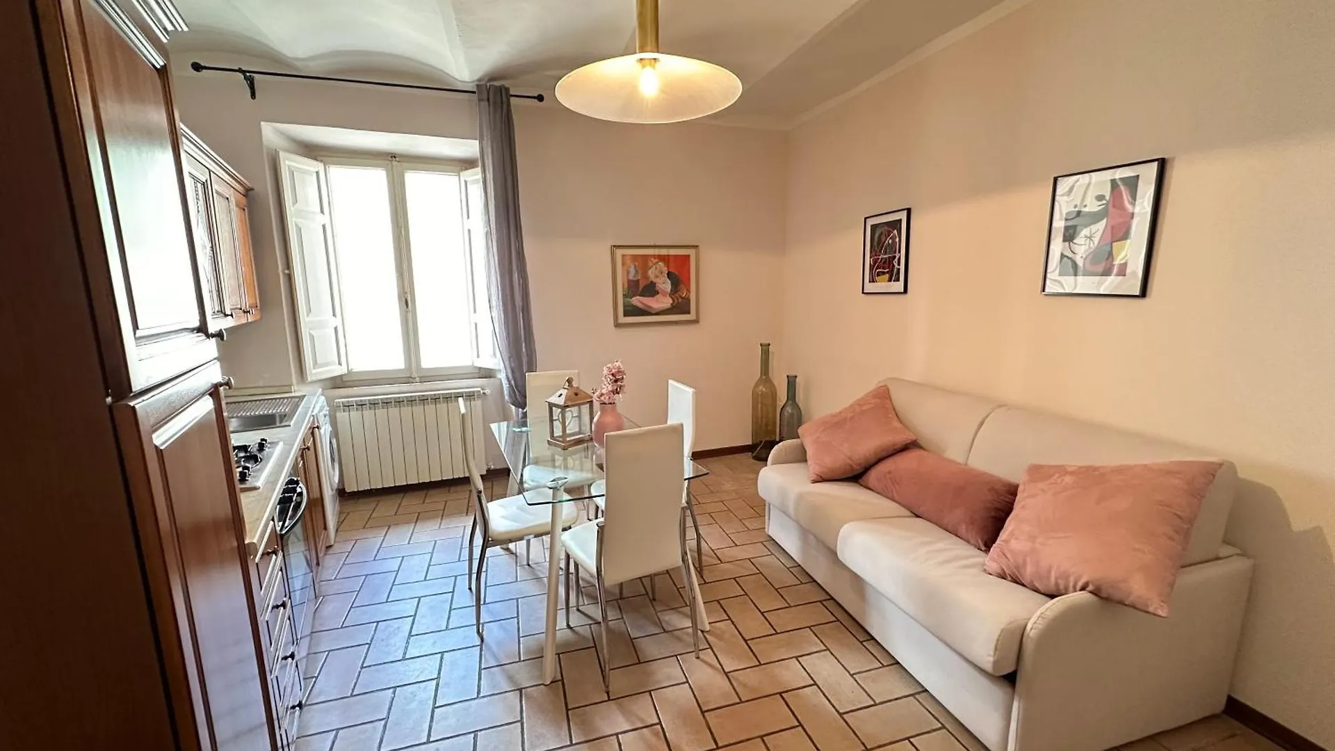 Portica Apartment Assisi 0*,  Italien