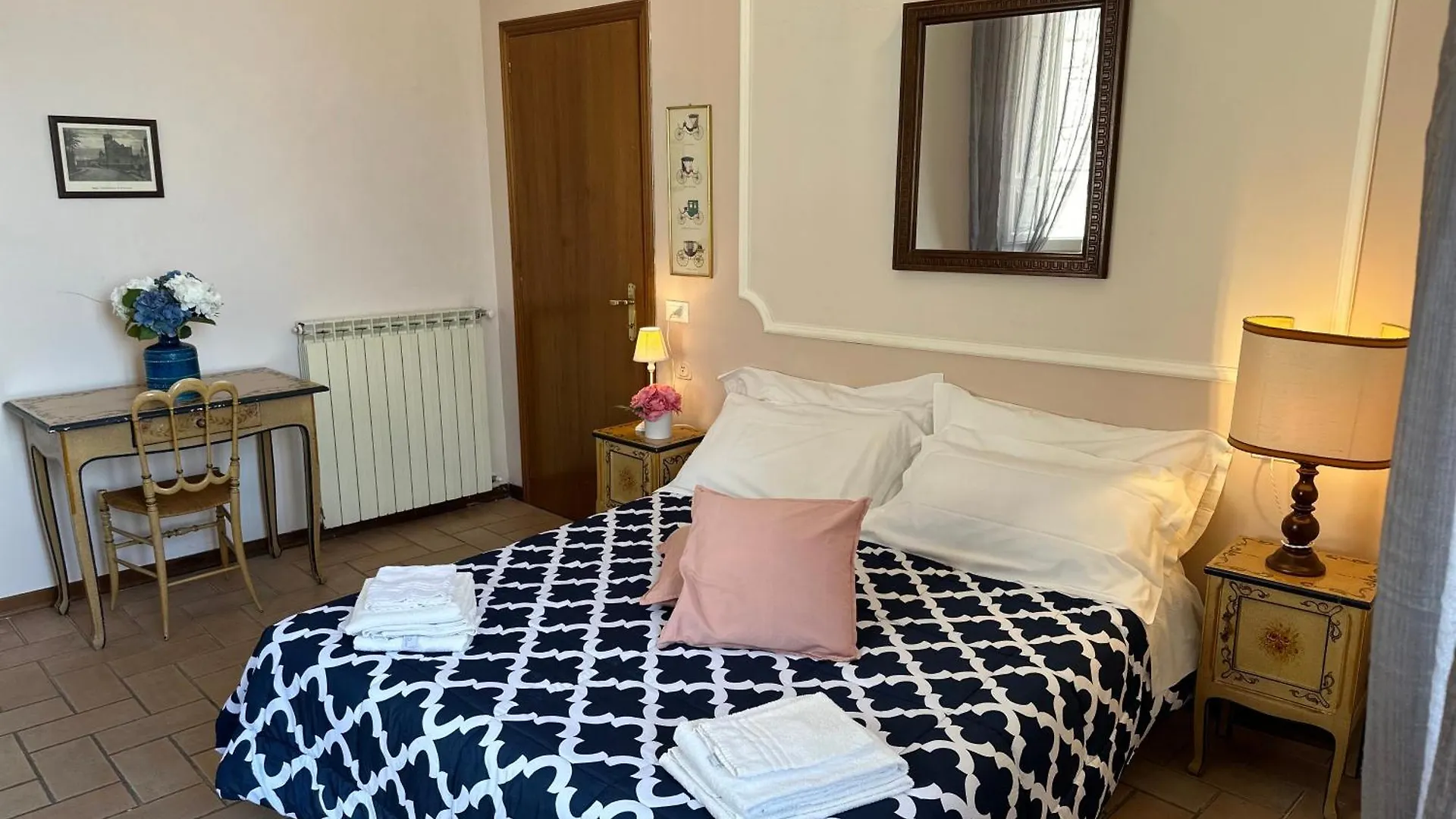 Portica Apartment Assisi 0*,